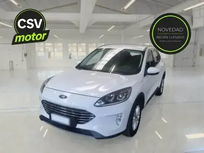 Usado Ford Kuga Titanium 226 CV (166 kW) 2021 Blanco SUV