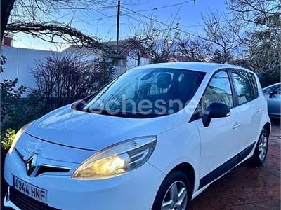 Usado Renault Scénic III Expression 115 CV (84 kW) 2012 Blanco Monovolumen