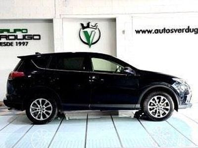Usado Toyota RAV4 150 CV (110 kW) 2016 Gris SUV
