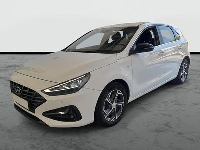 Usado Hyundai i30 120 CV (88 kW) 2022 Blanco polar Utilitario