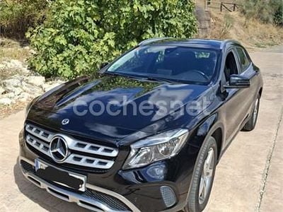 Usado Mercedes GLA200 Urban 136 CV (100 kW) 2018 Negro SUV