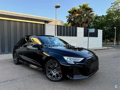 Usado Audi RS3 400 CV (294 kW) 2026 Negro Berlina