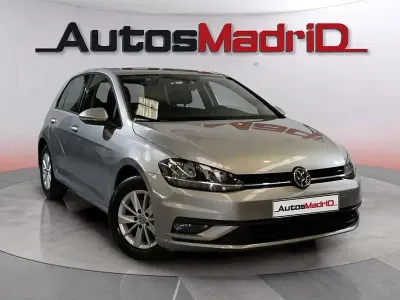 Usado VW Golf VII Edition 115 CV (84 kW) 2020 Gris / plata Berlina