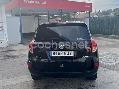 Usado Toyota RAV4 Executive 136 CV (100 kW) 2009 Negro SUV