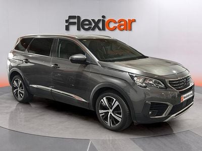 Usado Peugeot 5008 Allure 131 CV (96 kW) 2020 Gris SUV
