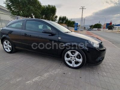 Opel Astra GTC