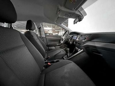 Usado VW Polo Trendline 95 CV (69 kW) 2022 Azul Utilitario