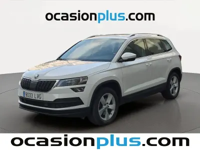 Usado Skoda Karoq Ambition 150 CV (110 kW) 2021 Blanco SUV