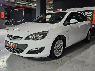 Usado Opel Astra