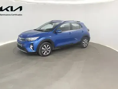 Usado Kia Stonic 100 CV (73 kW) 2025 Azul SUV