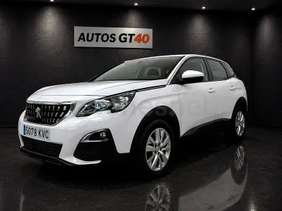 Usado Peugeot 3008 Active 130 CV (95 kW) 2019 Blanco SUV