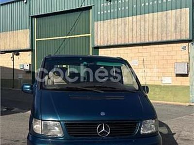 Usado Mercedes V230 98 CV (72 kW) 1997 Verde Monovolumen