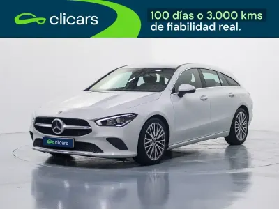 Usado Mercedes CLA220 Shooting Brake 190 CV (139 kW) 2021 Blanco Familiar