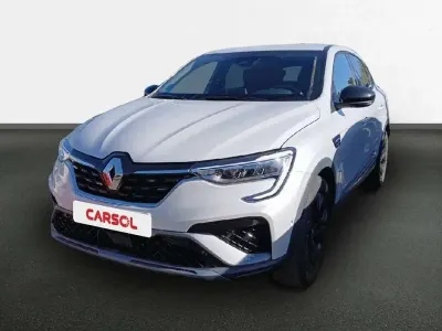 Begagnad Renault Arkana RS Line 144 HK (105 kW) 2022 Vit SUV