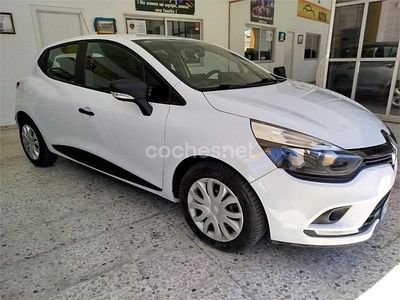 Usado Renault Clio IV Business 75 CV (55 kW) 2018 Blanco Berlina