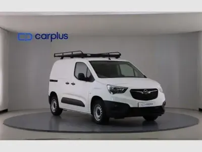 Usado Opel Combo 102 CV (75 kW) 2022 Blanco Monovolumen