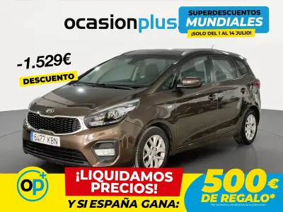 Usado Kia Carens 115 CV (84 kW) 2017 Marrón Monovolumen