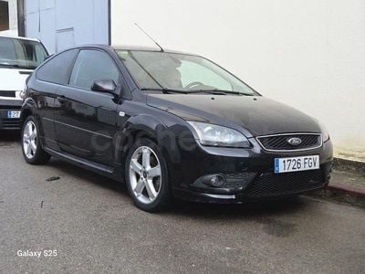 Usado Ford Focus Sport 115 CV (84 kW) 2006 Negro Berlina