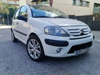Usado Citroën C3 Furio 61 CV (44 kW) 2008 Blanco Utilitario