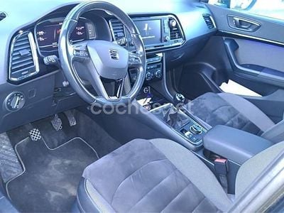 Usado Seat Ateca 4Drive 150 CV (110 kW) 2018 Gris / plata SUV