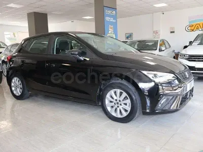 Usado Seat Ibiza Style 115 CV (84 kW) 2025 Negro Utilitario