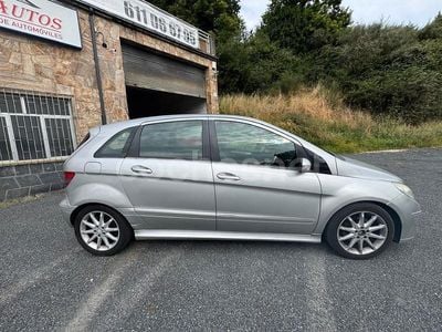 Mercedes B180