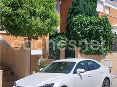 Lexus IS300h