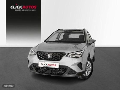 Plateado Usado 2022 Seat Arona Style SUV | 17.800 € (Precio justo)