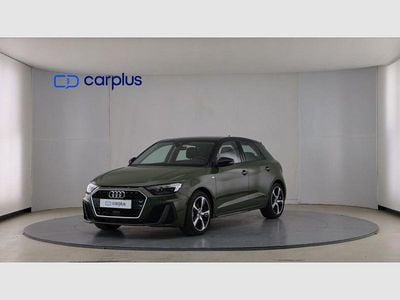 Usado Audi A1 Sportback 150 CV (110 kW) 2025 Verde distrito (metalizado)/techo negro mito Utilitario