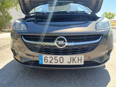 Usado Opel Corsa Selective 90 CV (66 kW) 2015 Marrón Utilitario