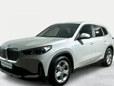 Käytetty BMW iX1 230 kW (313 HP) 2025 Katumaasturi