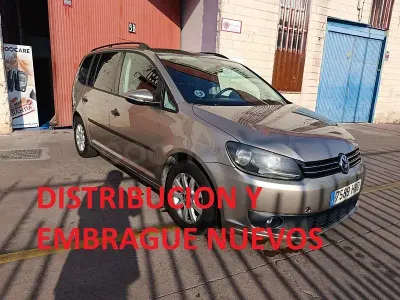 Usado VW Touran Edition 105 CV (77 kW) 2011 Beige Monovolumen