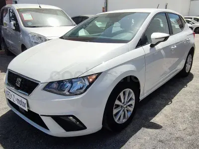 Usado Seat Ibiza Style 95 CV (69 kW) 2020 Blanco Utilitario
