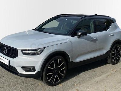 Usado Volvo XC40 R-Design 197 CV (144 kW) 2022 Gris / plata SUV