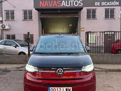 Granate Usado 2022 VW Multivan Life Van | 51.990 € (Un poco caro)