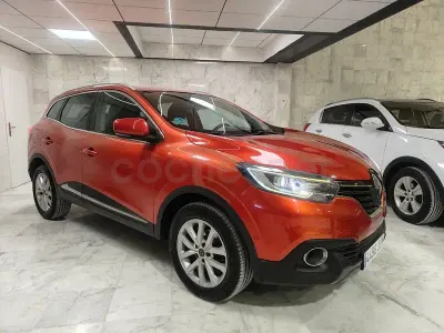 Usado Renault Kadjar Intens 131 CV (96 kW) 2016 Burdeos SUV