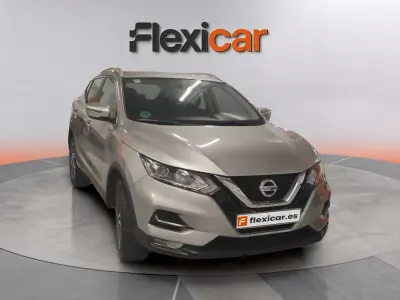 Usado Nissan Qashqai Style Edition 140 CV (102 kW) 2021 Negro SUV