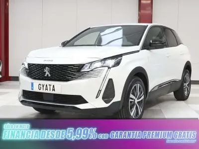 Usado Peugeot 3008 Allure 131 CV (96 kW) 2024 Blanco SUV