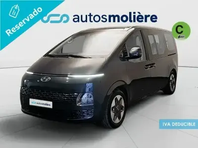 Usado Hyundai Staria 177 CV (130 kW) 2023 Gris Monovolumen