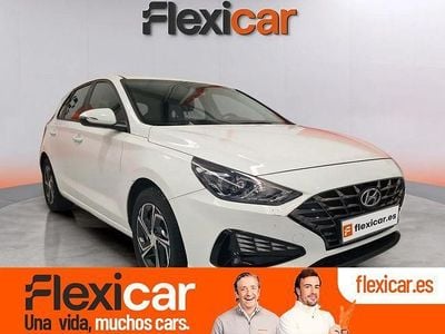 Usado Hyundai i30 116 CV (85 kW) 2021 Blanco Utilitario