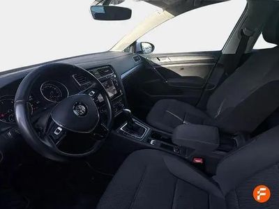 Używany VW Golf VII Advance 150 KM (110 kW) 2019 Biały Sedan/Limuzyna