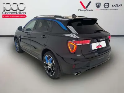 Usado Lynk & Co 01 261 CV (191 kW) 2022 SUV