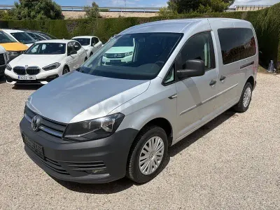 Usado VW Caddy Beach 102 CV (75 kW) 2019 Gris / plata Monovolumen