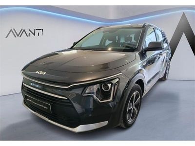 Usado Kia Niro 141 CV (103 kW) 2023 Gris SUV