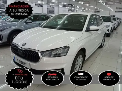 Usado Skoda Fabia Ambition 95 CV (69 kW) 2024 Blanco Utilitario
