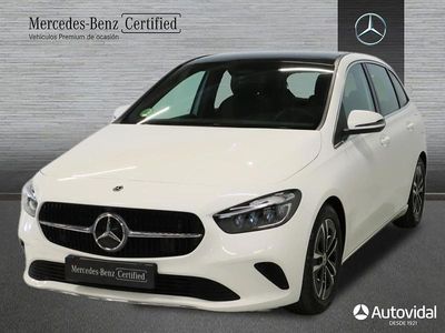 Blanco Usado 2023 Mercedes B180 Monovolumen | 33.500 € (Caro)