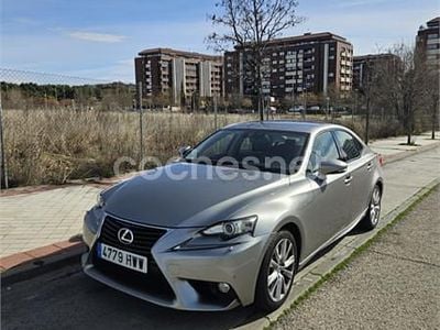 Usado Lexus IS300h 223 CV (164 kW) 2014 Gris / plata Berlina
