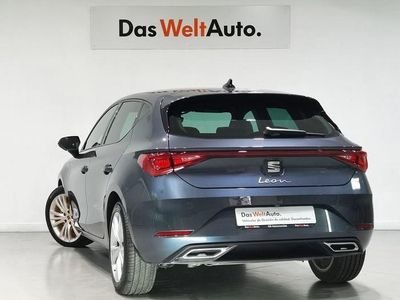 Gris / plata Usado 2025 Seat Leon Style Berlina | 24.990 € (Precio justo)