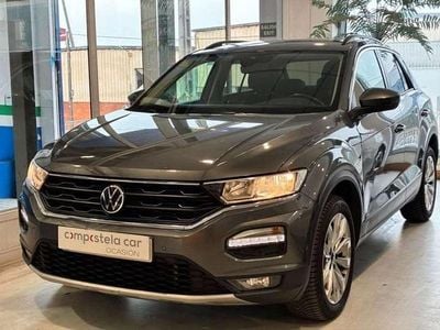 Usado VW T-Roc Advance 150 CV (110 kW) 2021 Plateado SUV