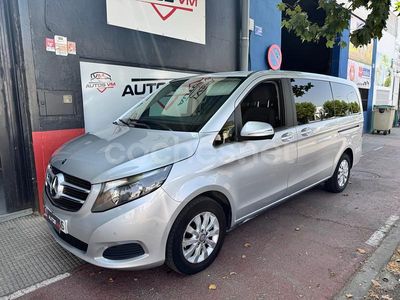 Mercedes V220